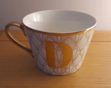 Fox & Ivy Letter D Mug - Gold