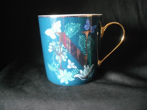 Fox ivy alphabet mug gold - ivy,