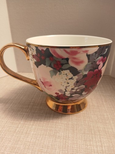 Fox ivy footed floral mug - &,