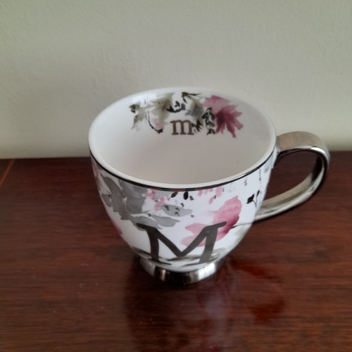 Fox ivy large mug letter - fox,